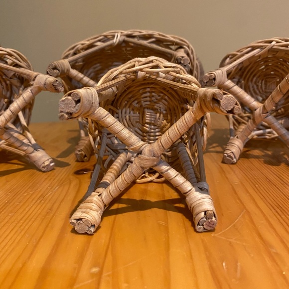 Vintage 70’s Miniature Wicker Set - IMMACULATE CONDITION - Picture 3 of 7